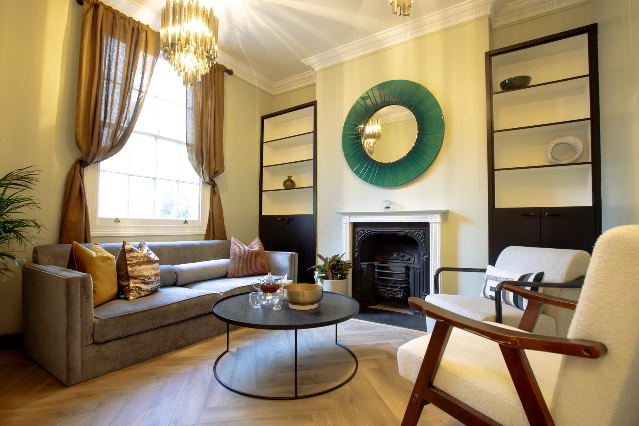 Clinic room thumbnail